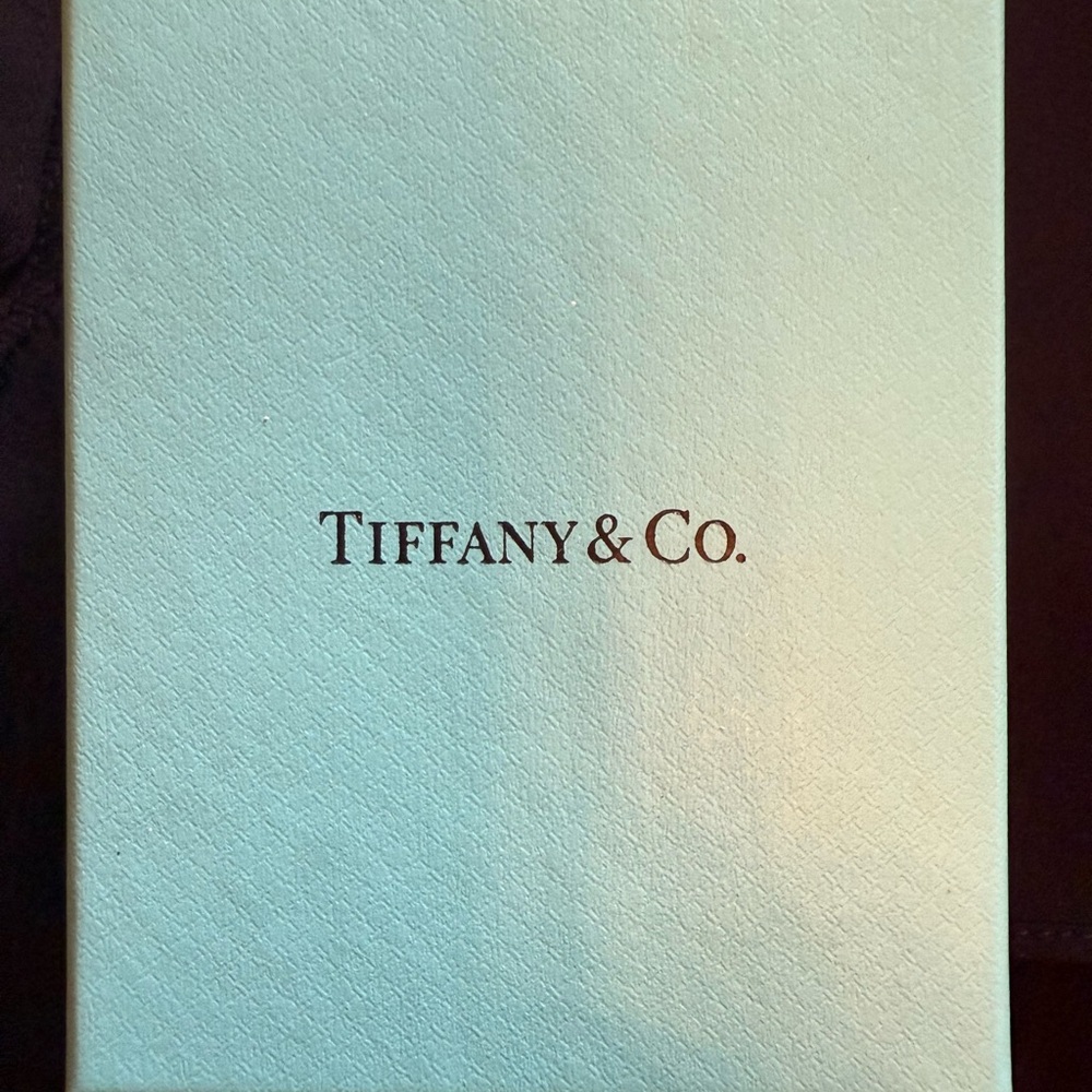 Tiffany & Co. Knot Pendant Necklace - Not in stores/online - Picture 14 of 16
